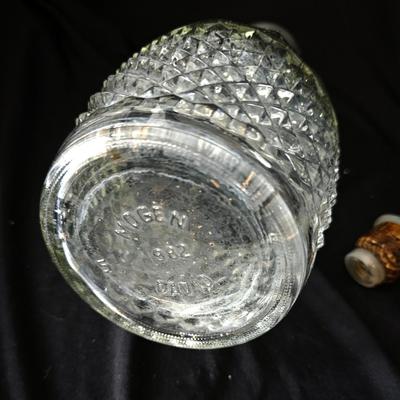Sale Photo Thumbnail #375: great condition early 20th century EAPG clear glass decanter
