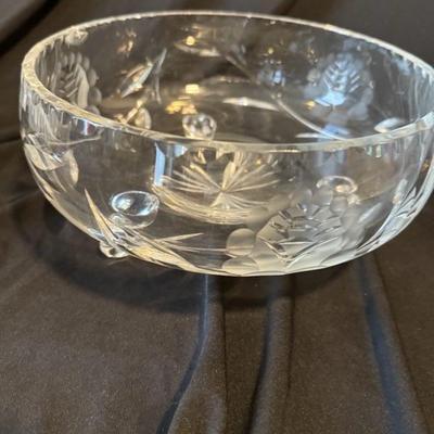 Sale Photo Thumbnail #562: German or potentially Bohemian lead crystal with no sticker or signature, cut and etched crystal bowl serves as a large centerpiece. Has an occluded edge see photos. Large centerpiece would be perfect for fruit, candies, flowers, weddings 