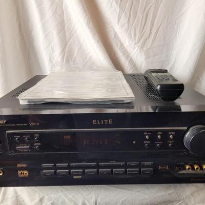 Pioneer Elite VSX-21 with original manual and remote
