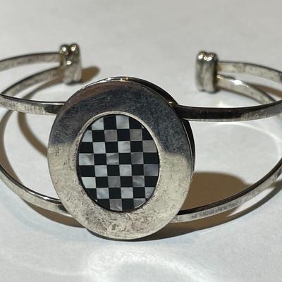 Vintage Sterling Silver Standard 7" Cuff Bracelet Preowned from an Estate as Pictured.