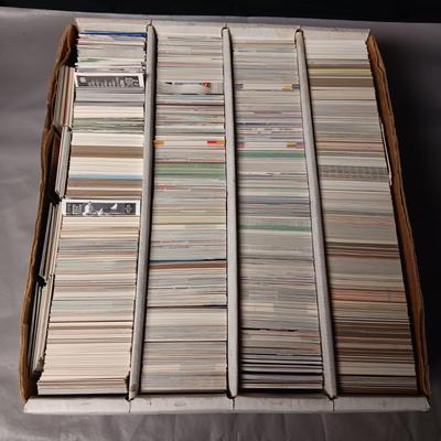 BOX OF MOSTLY BASEBALL, BASKETBALL & FOOTBALL TRADING CARDS
