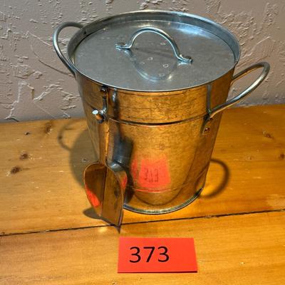 Galvanized ice bucket w/ scoop