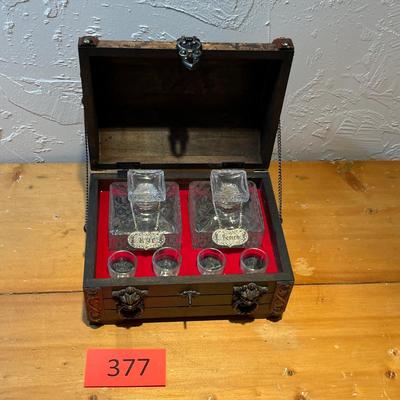 Treasure chest decanter set