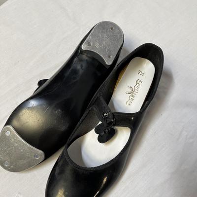 Vintage tap shoes