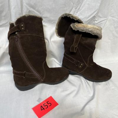 Ladies boots