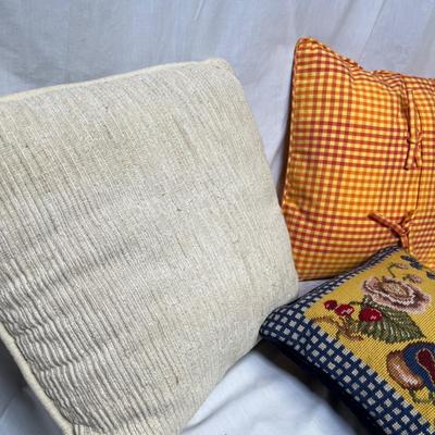 Throw pillows