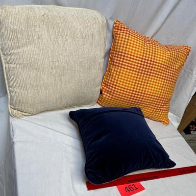 Throw pillows