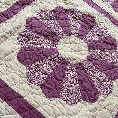 Vintage quilt Floral