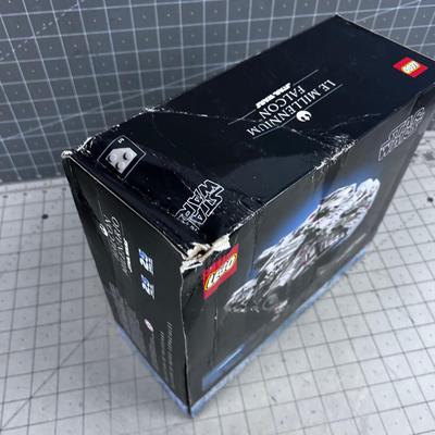 LEGO Star Wars Millennium Falcon Unbuilt