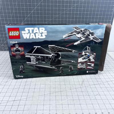 LEGO Star Wars #75348 Mandalorian Fang fighter  Unbuilt