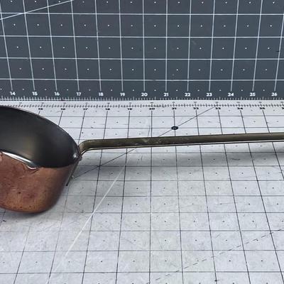 Copper Ladle Smaller w/Spout