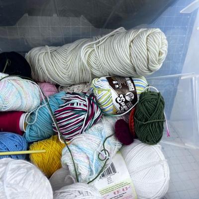Large Tub of YARN 