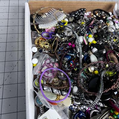 1- Gallon of Costume Jewelry; Great for Upcycle, Craft, Flip of WEAR! 