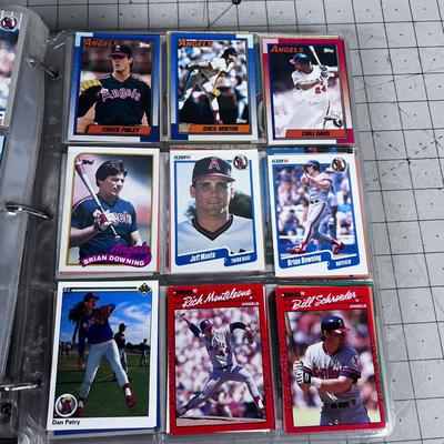 Binder of Baseball CARDS From the 1980's 