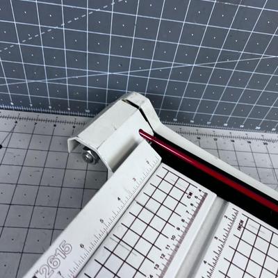 2615 BOSTON Paper Cutter 