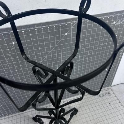 Black Wrought Iron Plant Stand. 