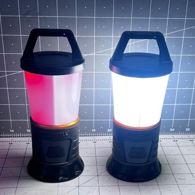 2 Duracell Lanterns 