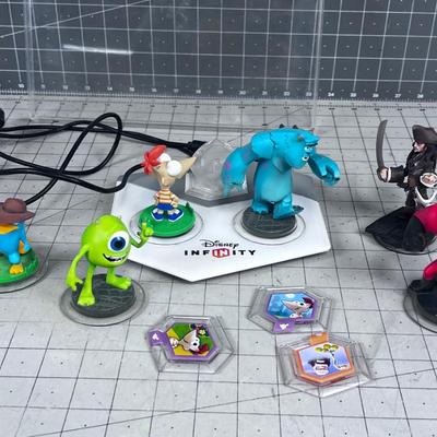 DISNEY INFINITY Light up Thing Toy Game ?? 