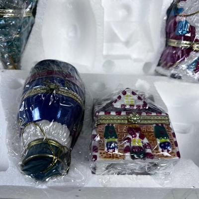 Music Box Christmas Ornaments NEW
