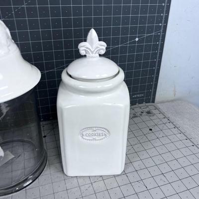 Canisters with Lids (Say Cookies) (2) Plus a Clear One with Lid NEW 
