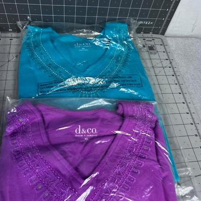 (6) DENIM & CO V-Neck NEW T-shirts 