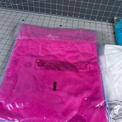 (6) DENIM & CO V-Neck NEW T-shirts 