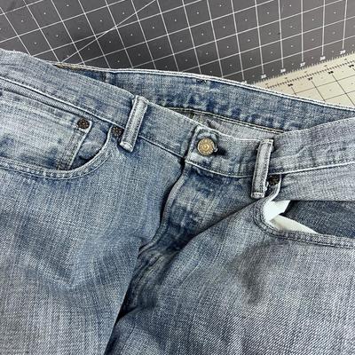 PAIR OF 501 & 512  LEVI'S (2) 