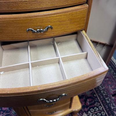 Oak Jewelry Box