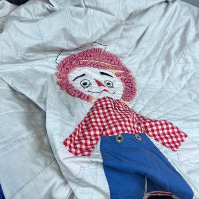 Matching Set of Twin QUILTS Raggedy Ann & Andy Hand Crafted. 