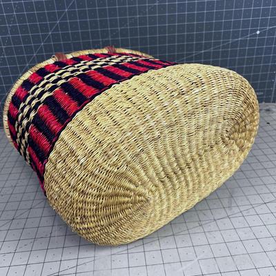 Woven Tote Bag. Nice for the Beach. 