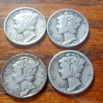 LOT 24 FOUR SILVER MERCURY DIMES