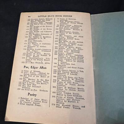 Collection of "Little Blue Books" (DR-MK)