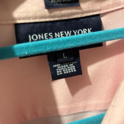 CB25- Jones, New York signature shirts (7), size Large