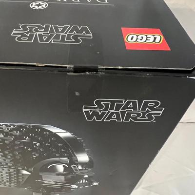 NIB Darth Vader Lego Set (DR-MK)