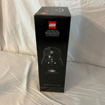 NIB Darth Vader Lego Set (DR-MK)