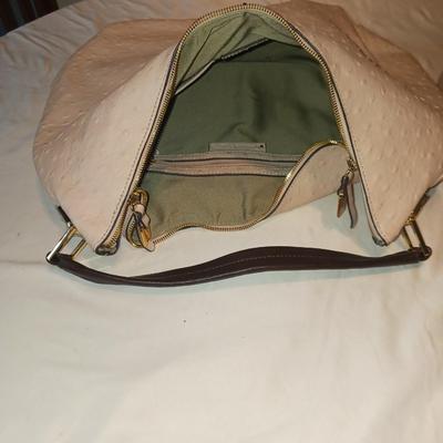 G.I.L.L. GOT IT, LOVE IT LEATHER PURSE