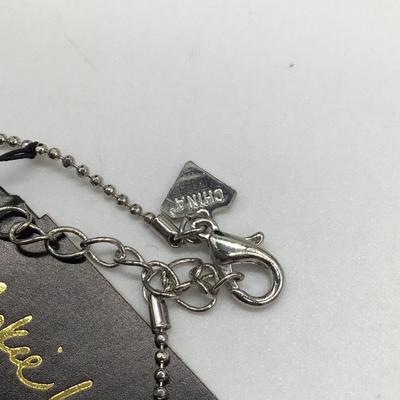 Add photo to necklace pendent Cookie Lee