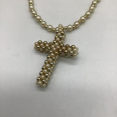 Faux pearl cross necklace