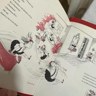 Assorted vintage kids books