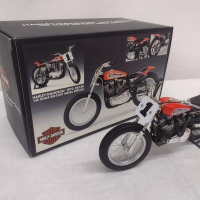 Harley-Davidson 1972 XR-750 Die Cast Motorcycle with Box (#21)