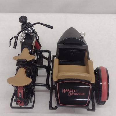 Harley-Davidson 1933 Collectible Die Cast Motorcycle with Sidecar Coin Bank with Box (#22)