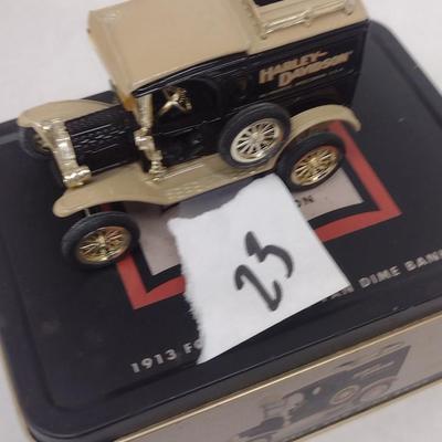 Harley-Davidson 1913 Ford Model T Van Die Cast Coin Bank with Box (#23)
