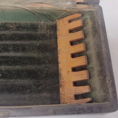 Set of Vintage Edmond Roffler and Genco Straight Blade Shavers with Celluloid Handles and Daily Shave Box (#2)