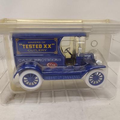 Case XX Antique Ford Delivery Truck Die Cast Coin Bank and Cutlery Set (#26)