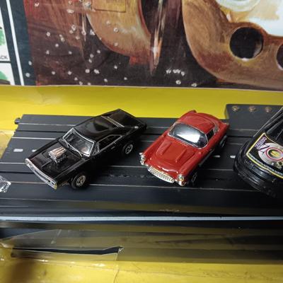 VINTAGE PRETZEL BENDER TABLE TOP RACEWAY