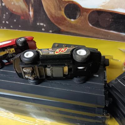 VINTAGE PRETZEL BENDER TABLE TOP RACEWAY