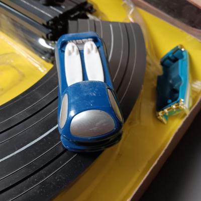 VINTAGE PRETZEL BENDER TABLE TOP RACEWAY