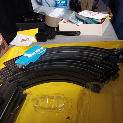 VINTAGE PRETZEL BENDER TABLE TOP RACEWAY