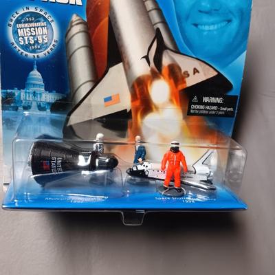 HOT WHEELS "JOHN GLENN" COMMEMORATING MISSION STS-95