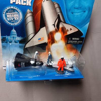 HOT WHEELS "JOHN GLENN" COMMEMORATING MISSION STS-95